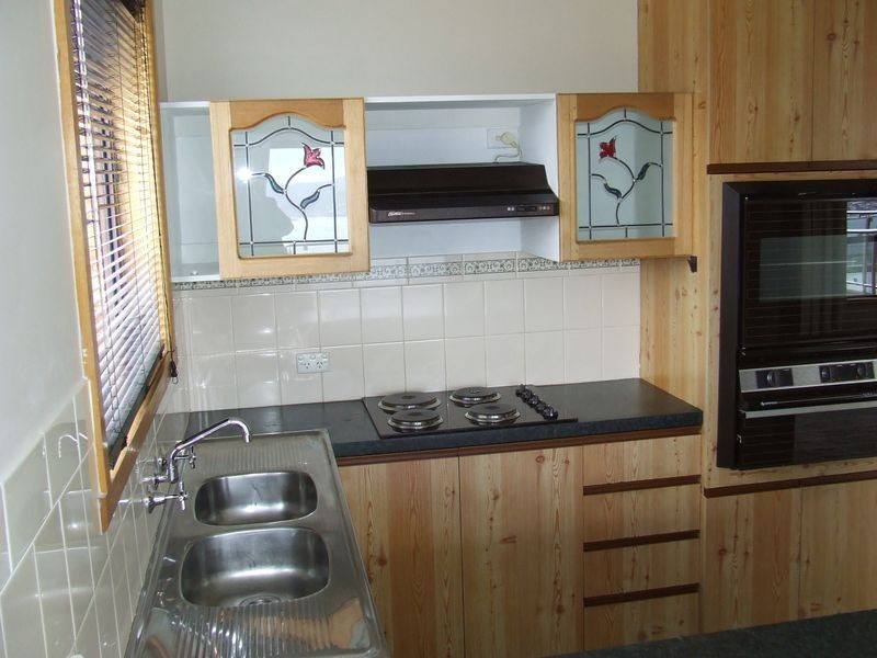 1/1 Amanda Crescent, Sandy Bay TAS 7005