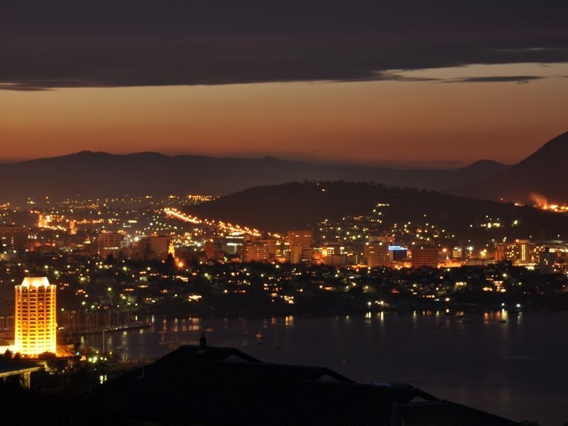 1/1 Amanda Crescent, Sandy Bay TAS 7005