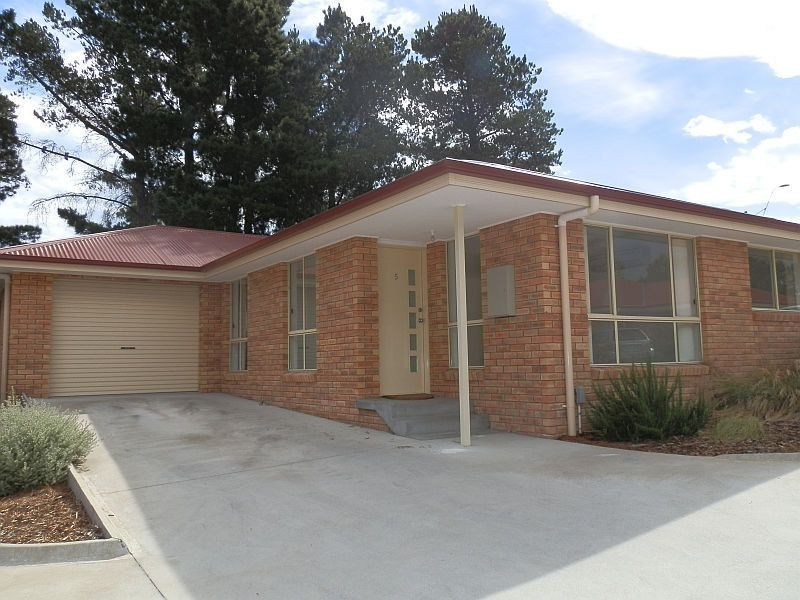 5/26 Iris Court, Kingston TAS 7050