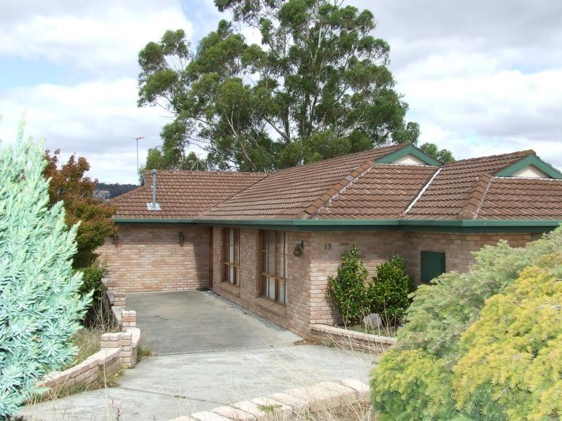 13 Wakeford Avenue, Kingston TAS 7050