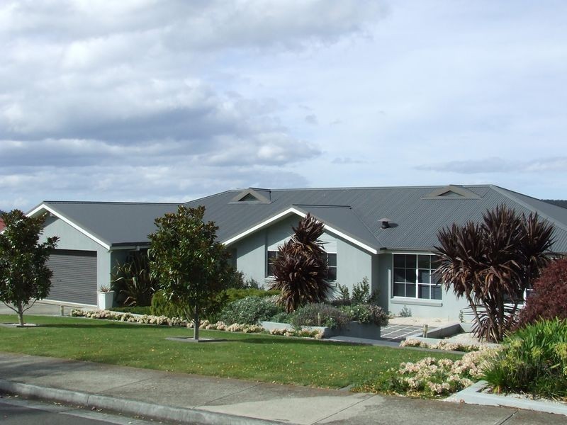 20 Welcome Avenue, Kingston TAS 7050