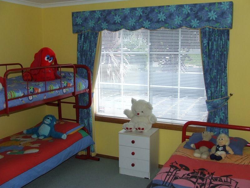 20 Welcome Avenue, Kingston TAS 7050