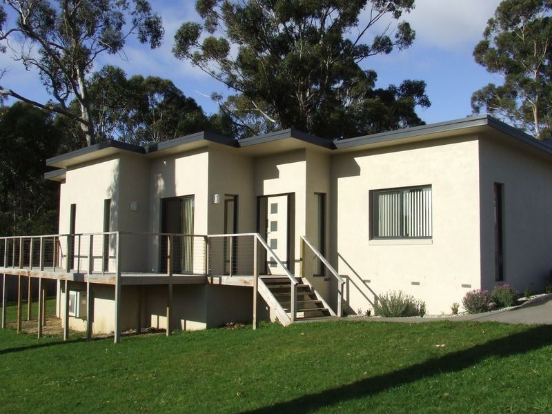 4 Breeza Court, Kingston TAS 7050