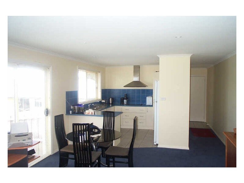 2/35 Fairview Drive, Kingston TAS 7050