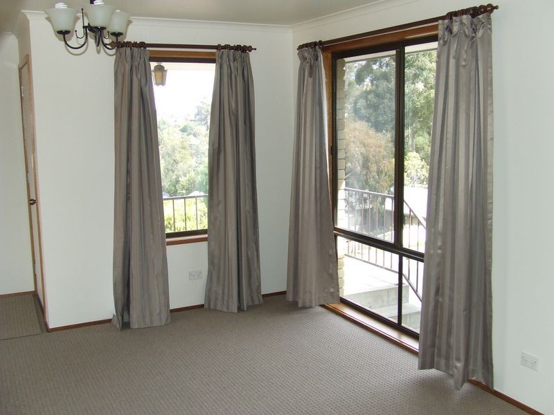 15 Stirling Avenue, Blackmans Bay TAS 7052