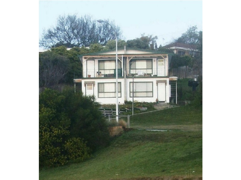 1/46 Ocean Esplanade, Blackmans Bay TAS 7052