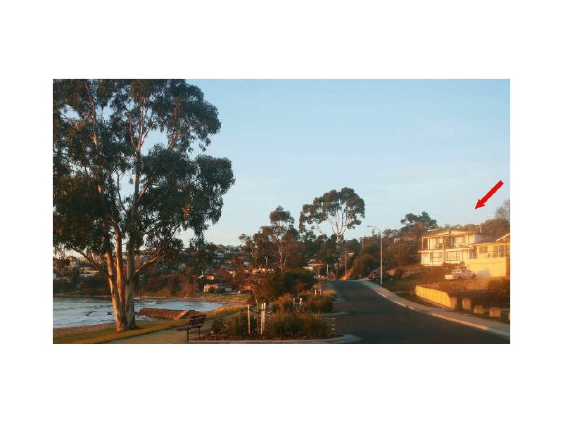 1/46 Ocean Esplanade, Blackmans Bay TAS 7052