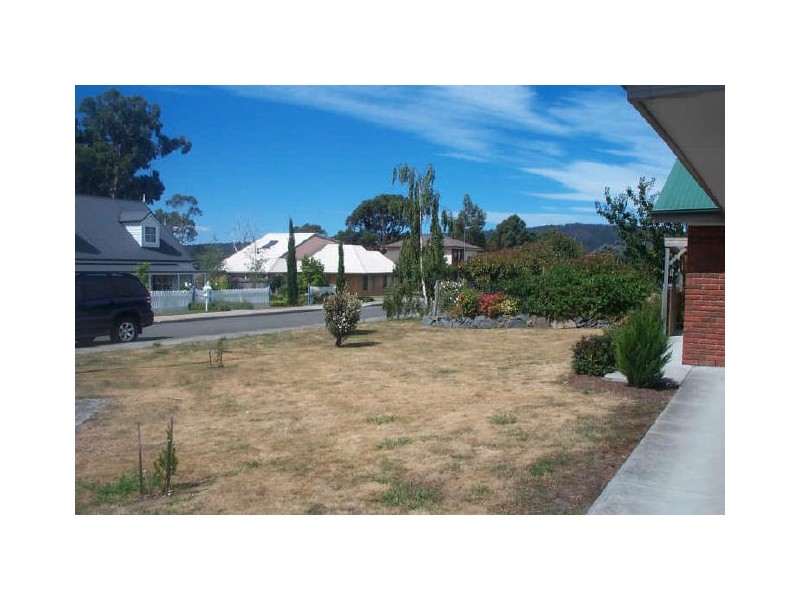 1/46 Ocean Esplanade, Blackmans Bay TAS 7052