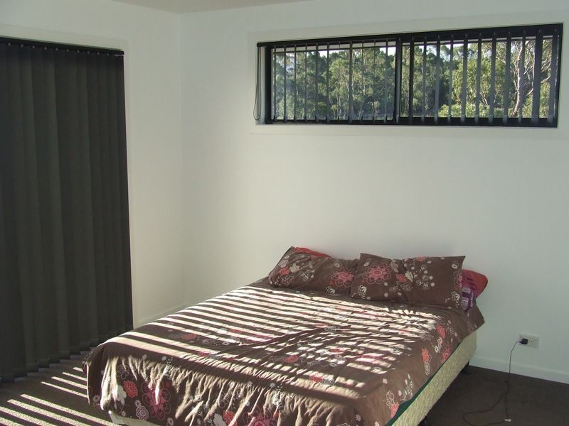 16 Lomandra Drive, Blackmans Bay TAS 7052