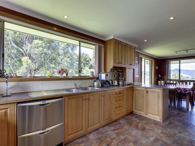 8 Dwyers Road, Port Huon TAS 7116