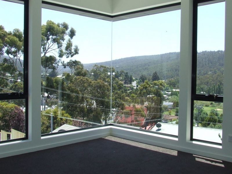 1/9 Church Street, Kingston TAS 7050