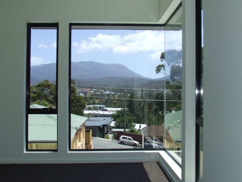 1/9 Church Street, Kingston TAS 7050