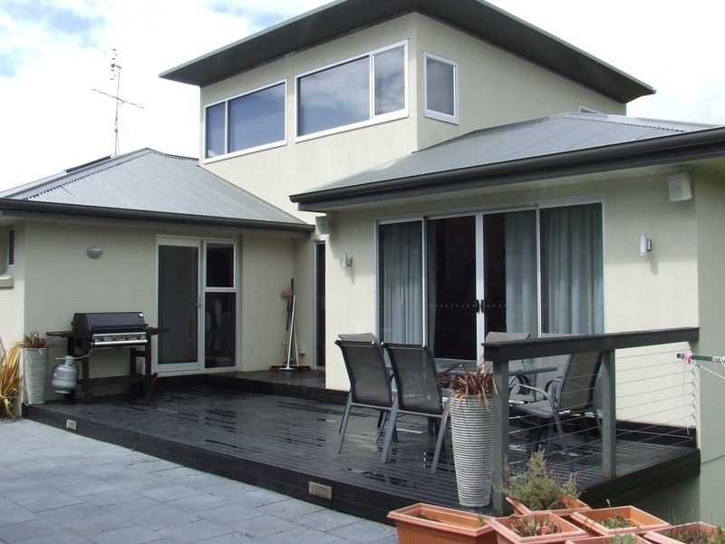 15 Bay Court, Blackmans Bay TAS 7052