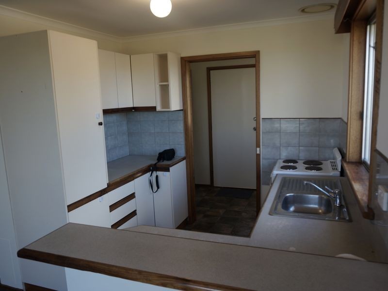 16 Pine Avenue, Kingston TAS 7050