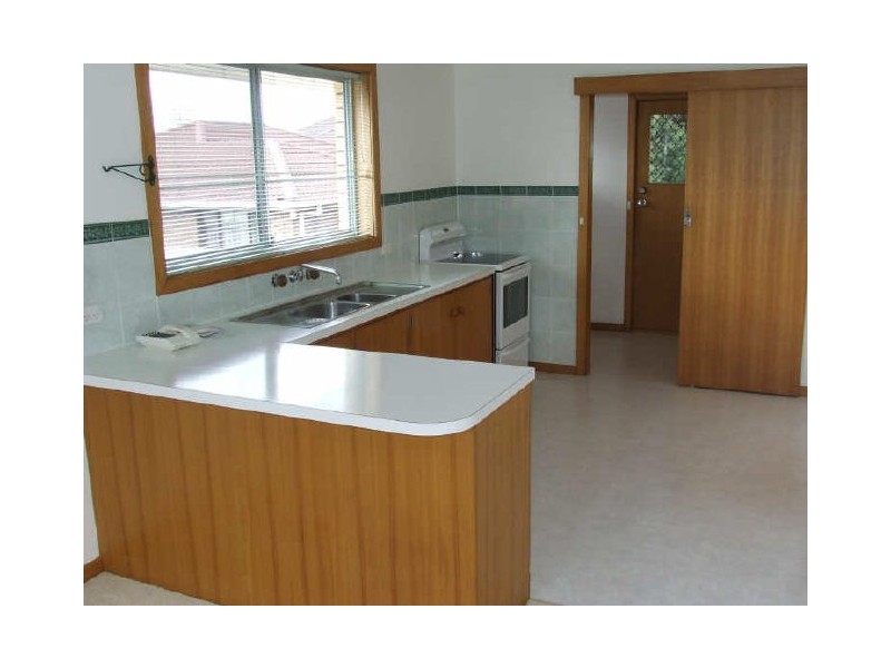 2 Kingston Heights, Kingston Beach TAS 7050