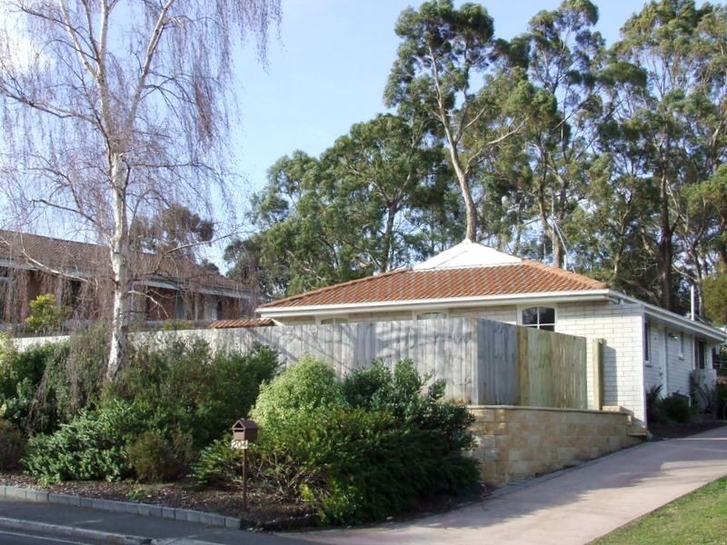 204 Redwood Road, Kingston TAS 7050