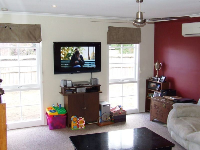 204 Redwood Road, Kingston TAS 7050