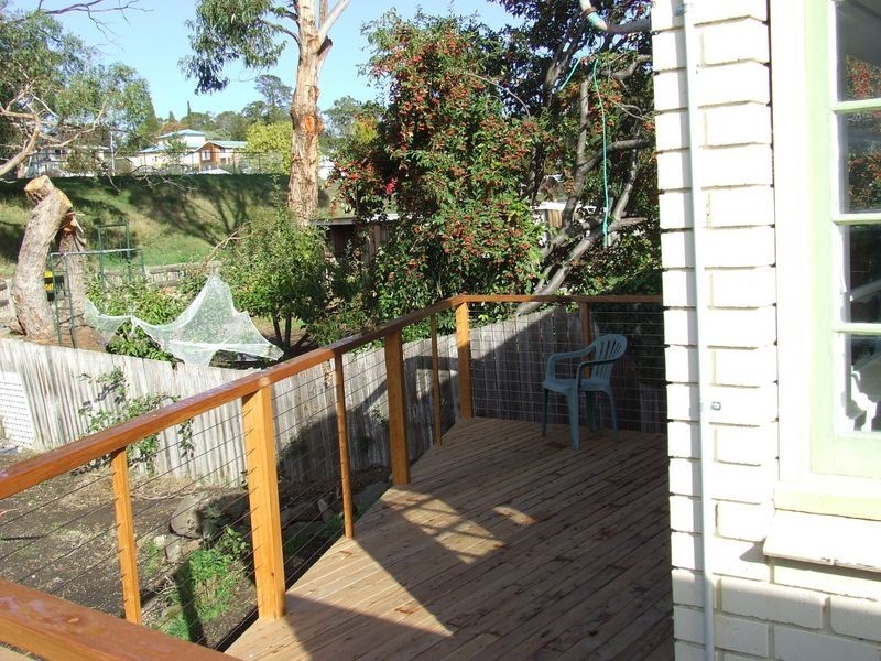 37 Seaview Avenue, Taroona TAS 7053