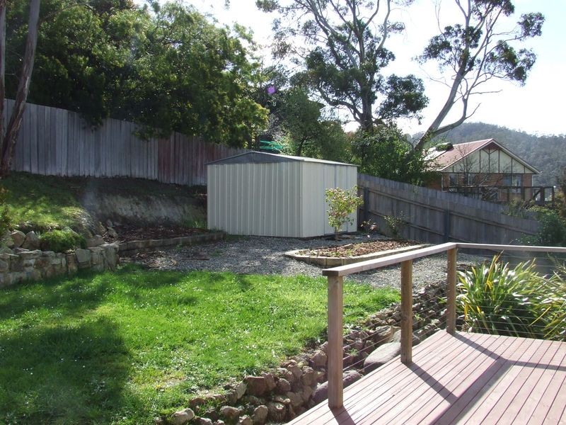6 Nelson Avenue, Kingston TAS 7050
