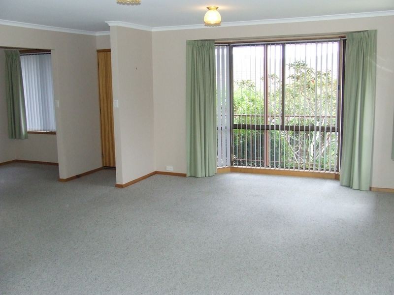 39 Village Drive, Kingston TAS 7050