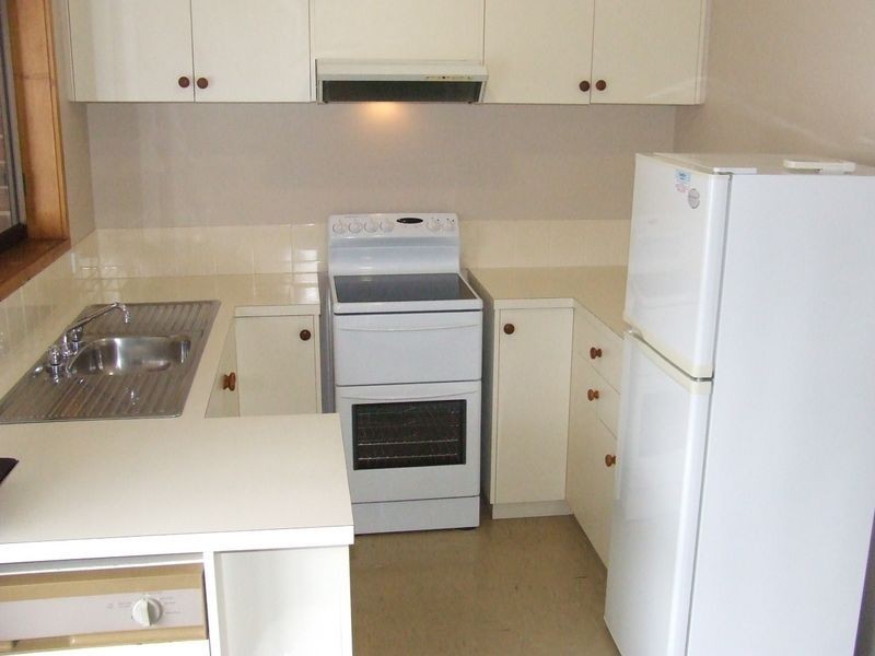 39 Village Drive, Kingston TAS 7050