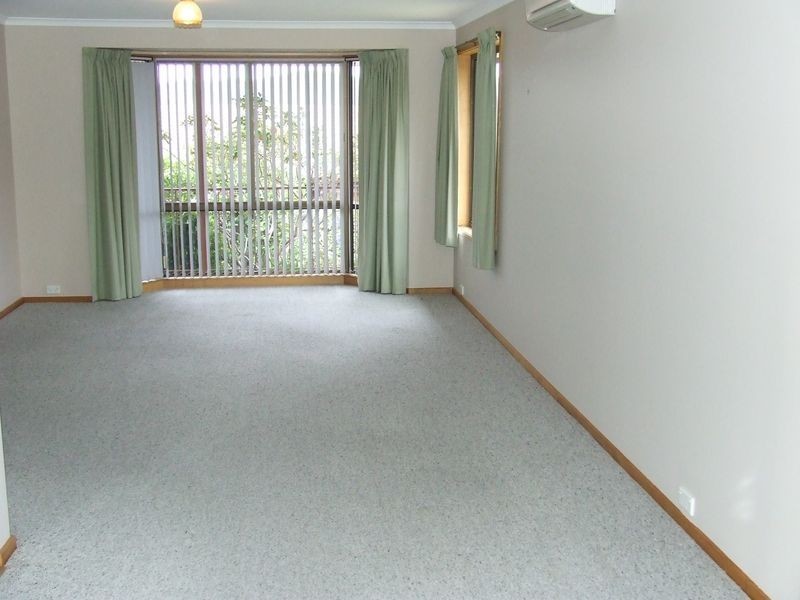 39 Village Drive, Kingston TAS 7050