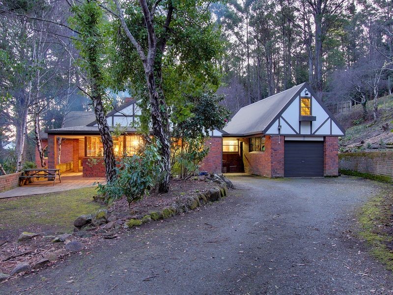 8-10 Wolfes Road, Neika TAS 7054