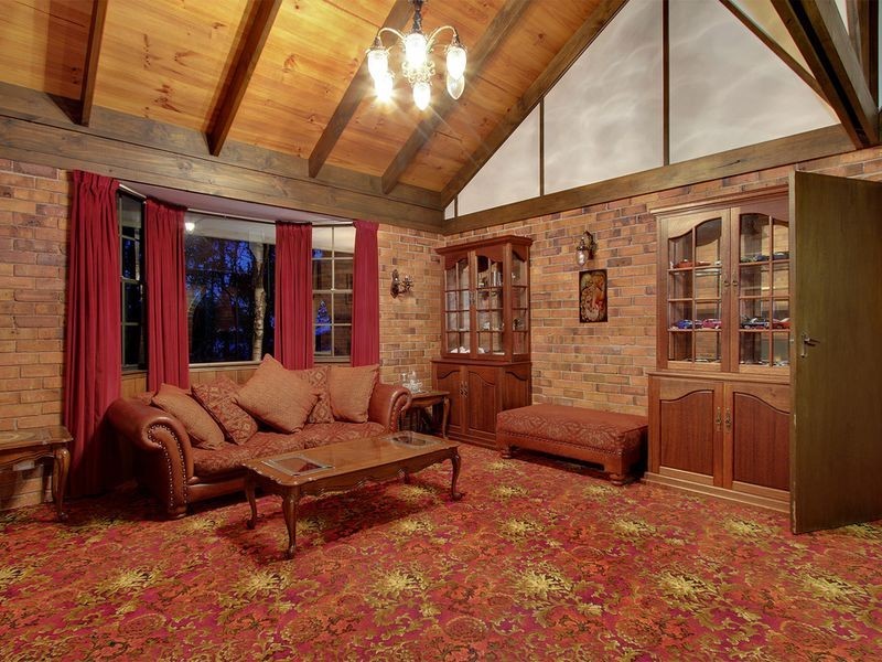 8-10 Wolfes Road, Neika TAS 7054