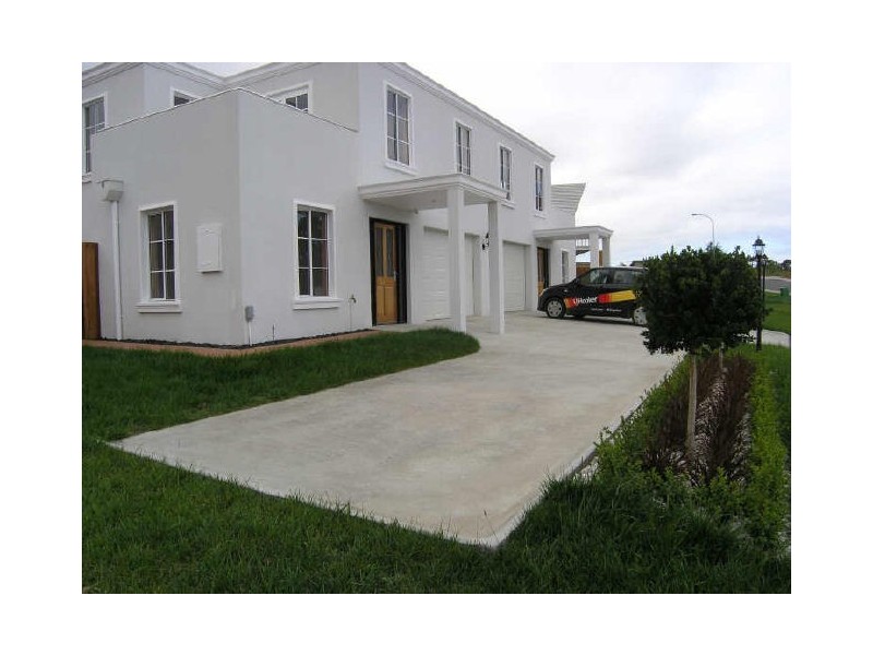 1-2/24 Staff Road, Electrona TAS 7054
