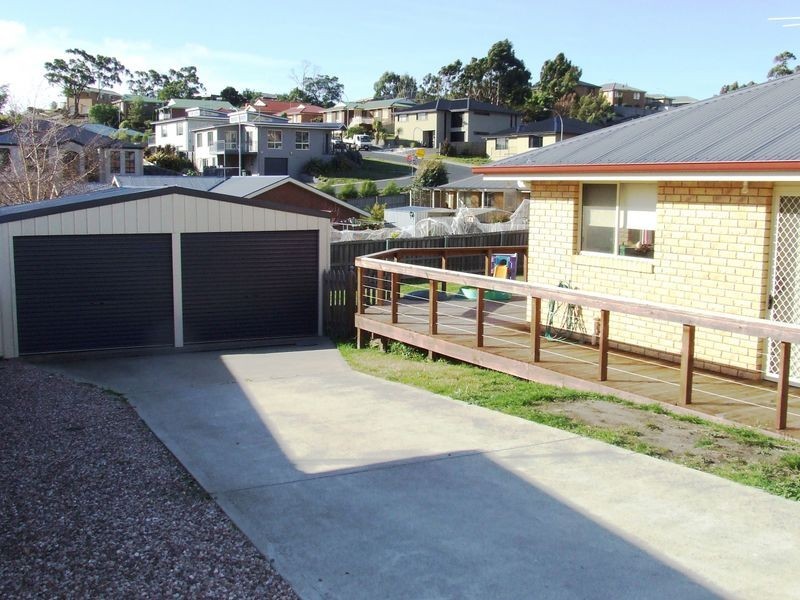 16 Baltonsborough Road, Austins Ferry TAS 7011