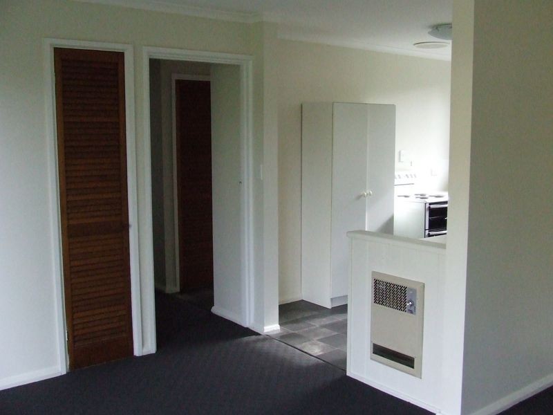 2/158 Roslyn Avenue, Blackmans Bay TAS 7052