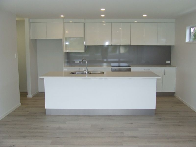 2 17 Powell Road, Blackmans Bay TAS 7052