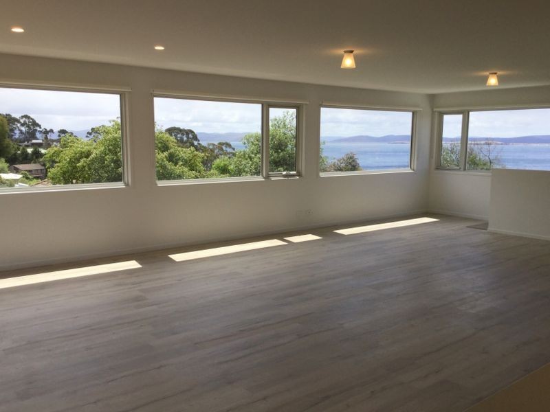 3 17 Powell Road, Blackmans Bay TAS 7052