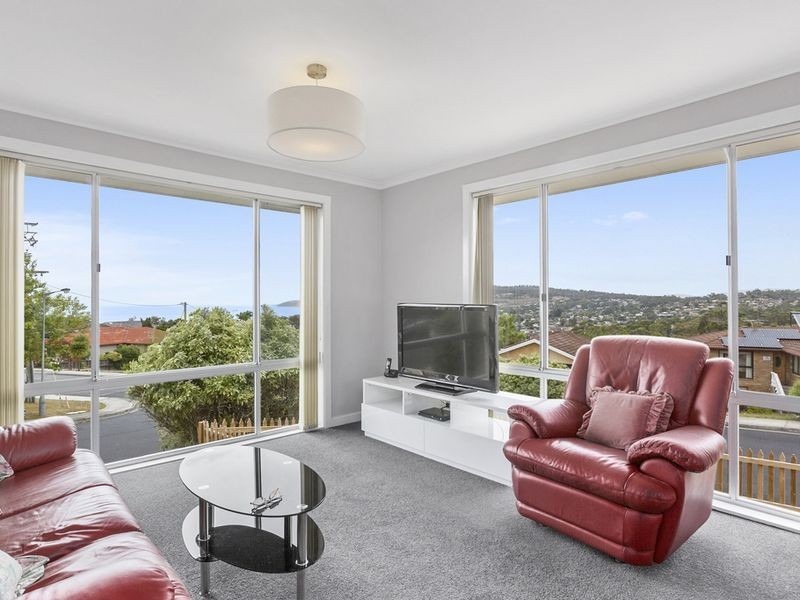 1/25 Tingira Road, Blackmans Bay TAS 7052