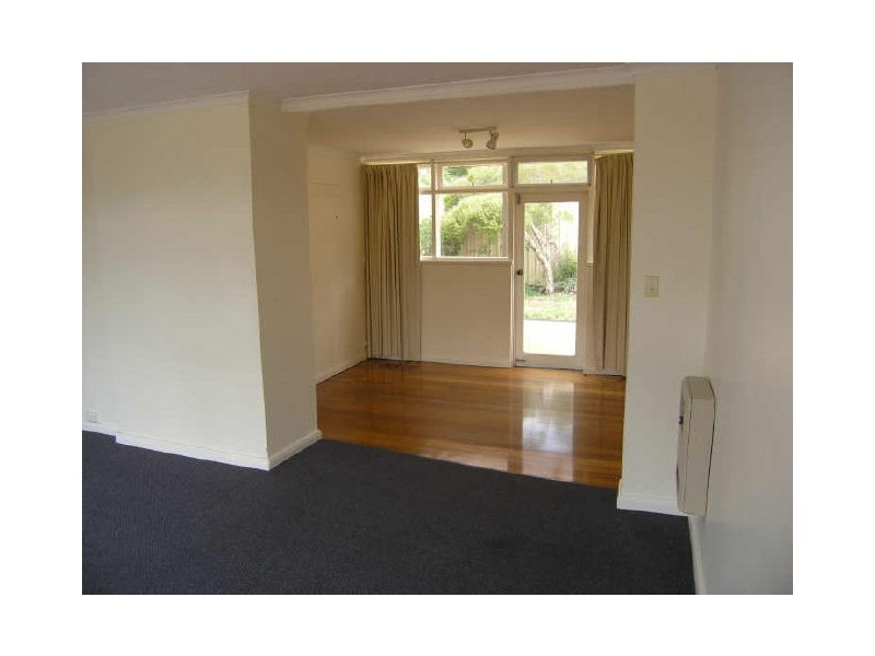 13 Roslyn Avenue, Kingston Beach TAS 7050