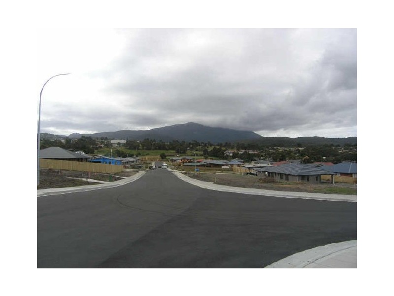 Queens Park Estate, Kingston TAS 7050