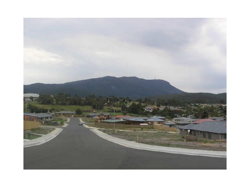 Queens Park Estate, Kingston TAS 7050