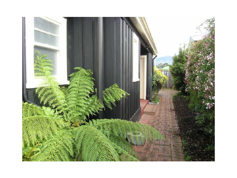 5 Albert Street, Kingston Beach TAS 7050