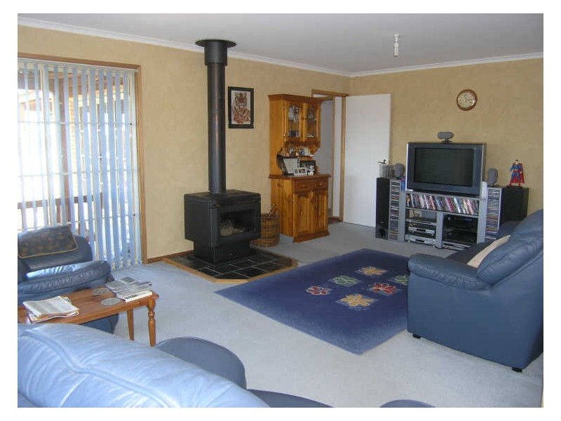 7 Sandra Drive, Blackmans Bay TAS 7052