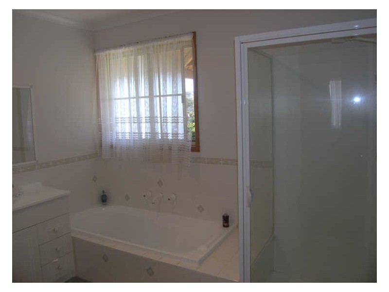 7 Sandra Drive, Blackmans Bay TAS 7052
