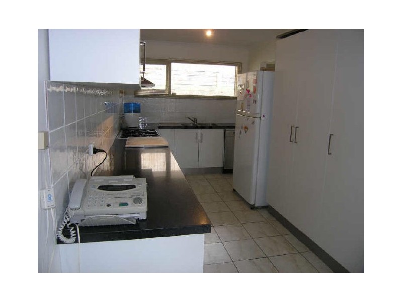 90 Beach Road, Kingston Beach TAS 7050