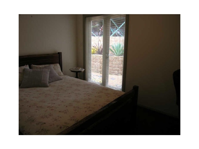 90 Beach Road, Kingston Beach TAS 7050