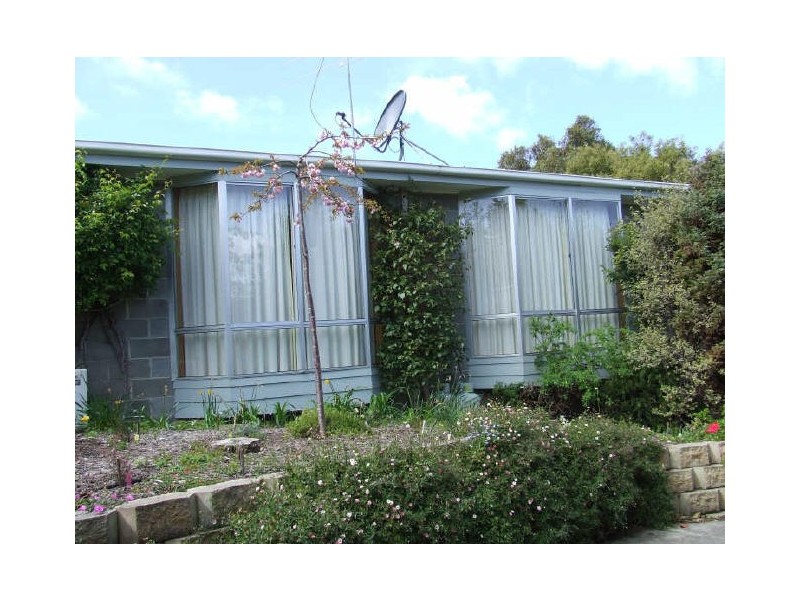 233 Redwood Road, Kingston TAS 7050