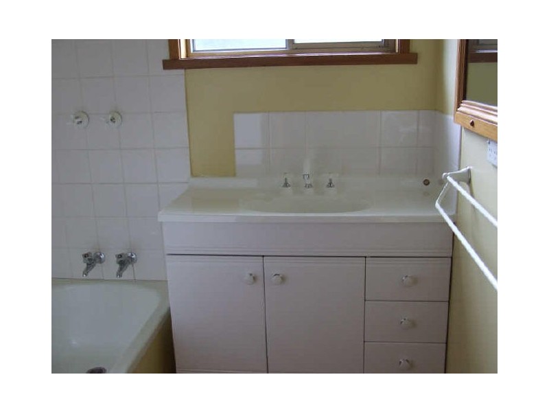 233 Redwood Road, Kingston TAS 7050