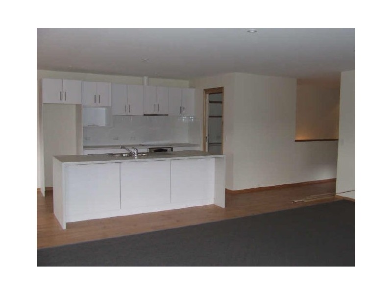 5 Alicia Road, Kingston TAS 7050