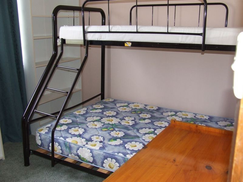 2/1 Beach Road, Kingston Beach TAS 7050