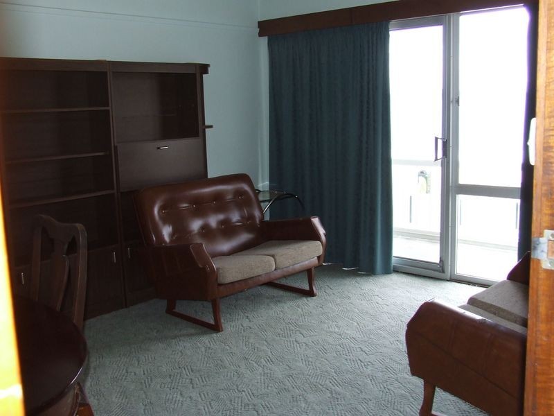 2/1 Beach Road, Kingston Beach TAS 7050