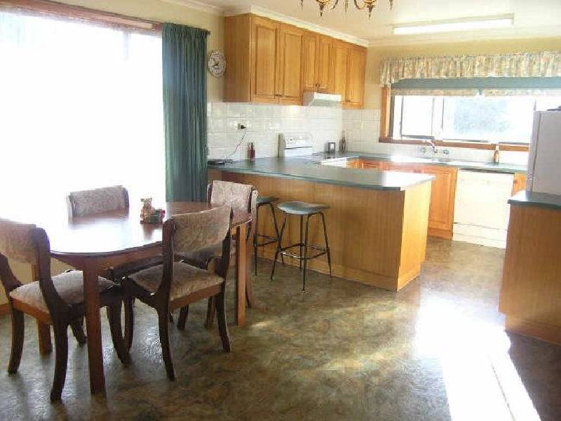 30 Redwood Road, Kingston TAS 7050