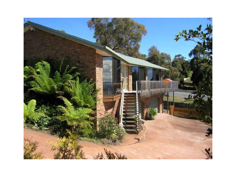 81 Crystal Downs Drive, Blackmans Bay TAS 7052