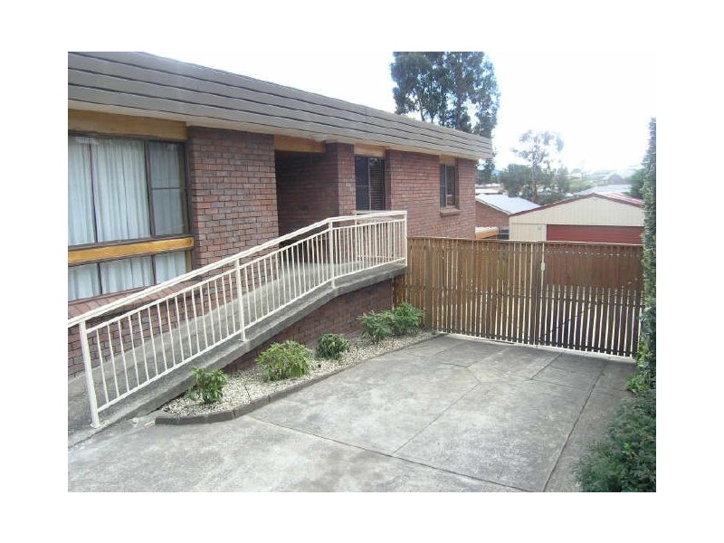 10 Willow Avenue, Kingston TAS 7050